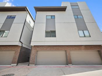 1702 S Lamar BLVD
