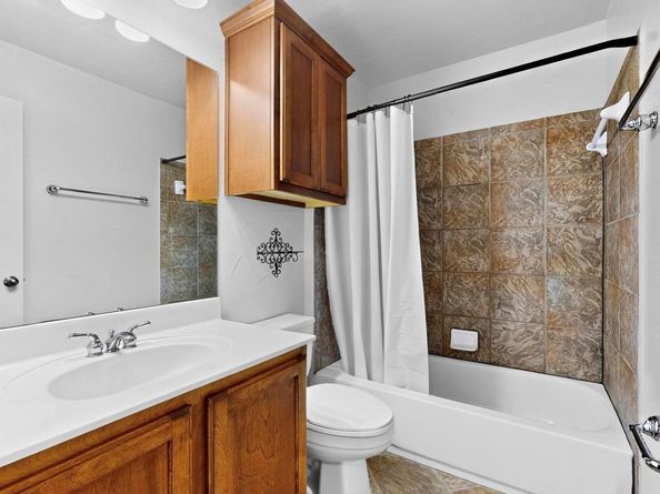 1532 Homewood CIR, Round Rock TX 78665