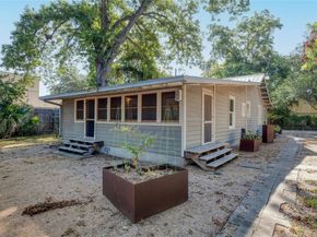 712 Nowotny LN, Austin TX 78702