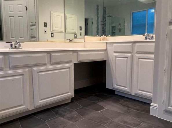 11216 Crossland DR, Austin TX 78726