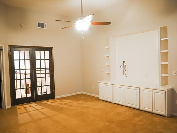 11216 Crossland DR, Austin TX 78726