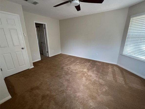 11216 Crossland DR, Austin TX 78726