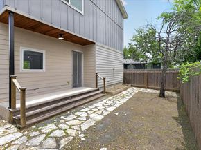 4707 Leslie Ave A, Austin TX 78721
