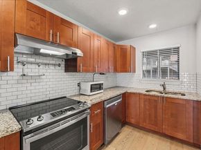 909 Reinli ST 118, Austin TX 78751