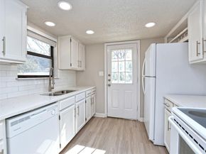 21401 Patton Ave, Lago Vista TX 78645