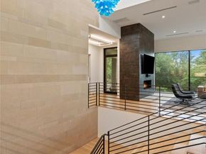 203 Buckeye TRL, West Lake Hills TX 78746
