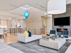 203 Buckeye TRL, West Lake Hills TX 78746