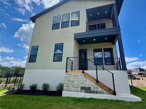 604 Grapeleaf DR, Lakeway TX 78738