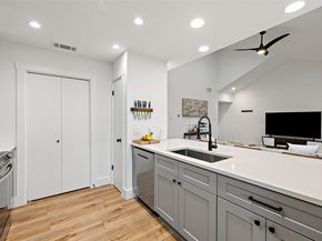 2001 Parker LN 101, Austin TX 78741