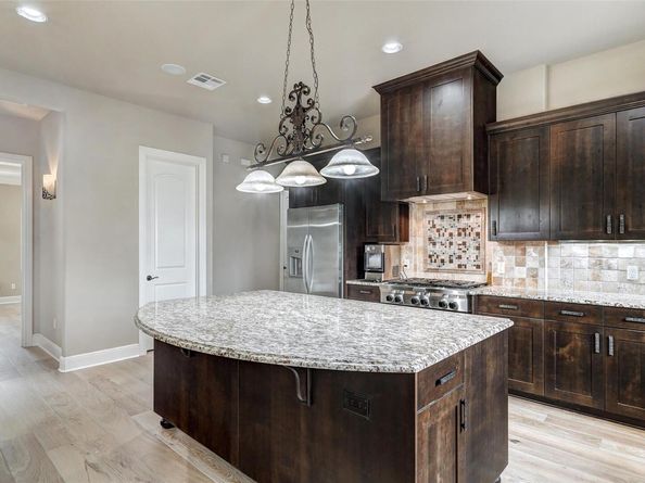 423 Bella Montagna CIR, Austin TX 78734