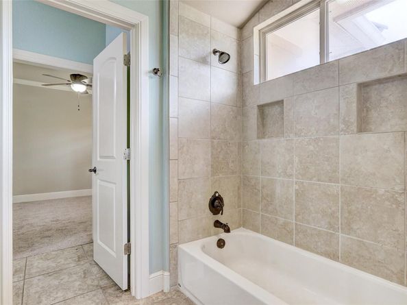 423 Bella Montagna CIR, Austin TX 78734