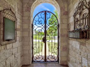 423 Bella Montagna CIR, Austin TX 78734