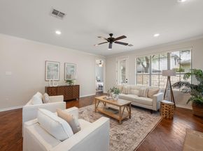 11603 Ladera Vista DR 25, Austin TX 78759