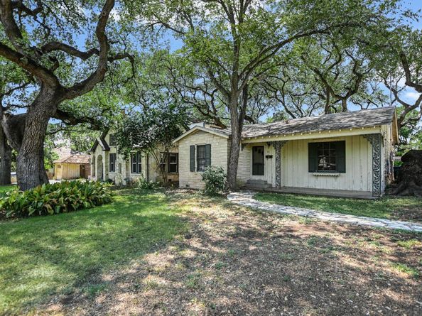 1607 Linscomb Ave, Austin TX 78704