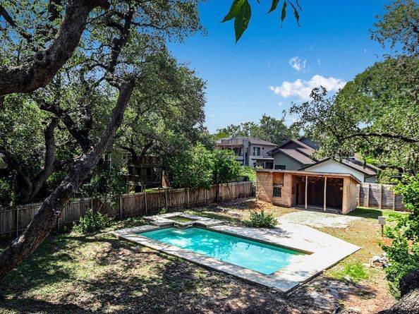 1607 Linscomb Ave, Austin TX 78704