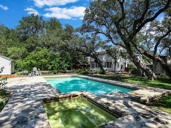 1607 Linscomb Ave, Austin TX 78704