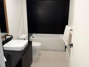 48 E East Ave 2509, Austin TX 78701