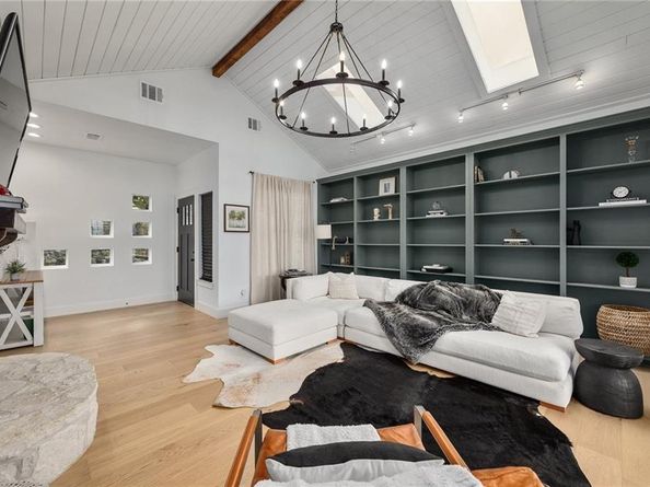 5224 Mccormick Mountain DR, Austin TX 78734