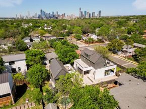 2402 S 3rd ST B, Austin TX 78704