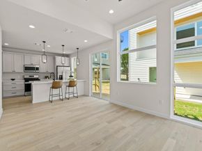 1169 Bedford ST 2, Austin TX 78702