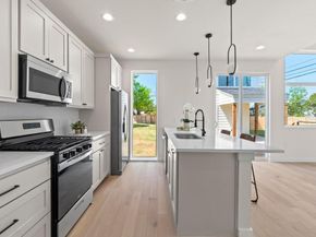 1169 Bedford ST 2, Austin TX 78702