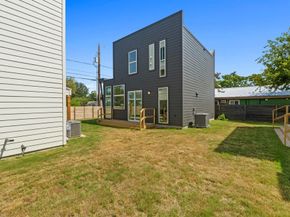 1169 Bedford ST 2, Austin TX 78702