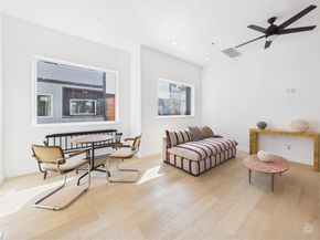 5912 Harold CT 105, Austin TX 78721