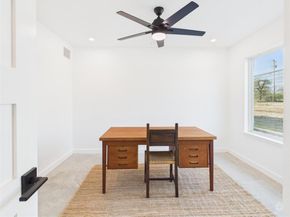 5912 Harold CT 105, Austin TX 78721