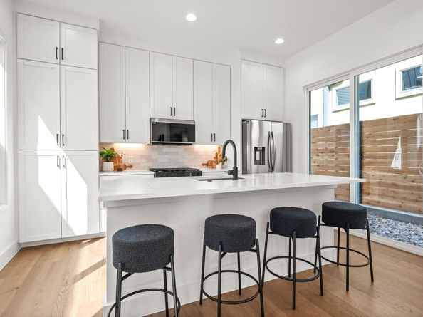 1407 Cedar Ave 3, Austin TX 78702