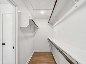 1931 E 38th 1/2 ST 33, Austin TX 78723