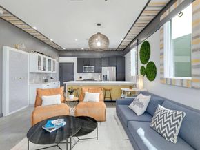 1931 E 38th 1/2 ST 33, Austin TX 78723