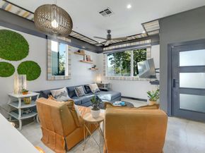 1931 E 38th 1/2 ST 33, Austin TX 78723