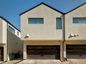 1931 E 38th 1/2 ST 33, Austin TX 78723