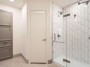 9518 Topridge DR 7, Austin TX 78750