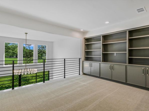 6304 Lost Horizon DR, Austin TX 78759