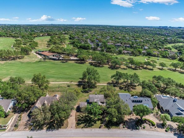 6304 Lost Horizon DR, Austin TX 78759