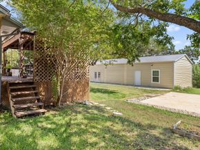 1102 Oak Hollow DR, Leander TX 78641