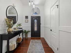 1102 Oak Hollow DR, Leander TX 78641