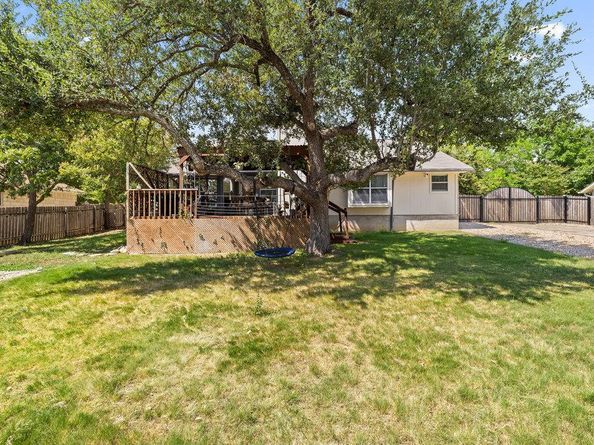 1102 Oak Hollow DR, Leander TX 78641