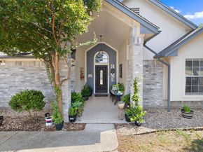 1102 Oak Hollow DR, Leander TX 78641