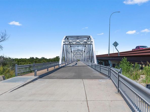 6311 Del Monte RD, Austin TX 78741