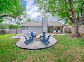 8100 Beaconcrest DR, Austin TX 78748