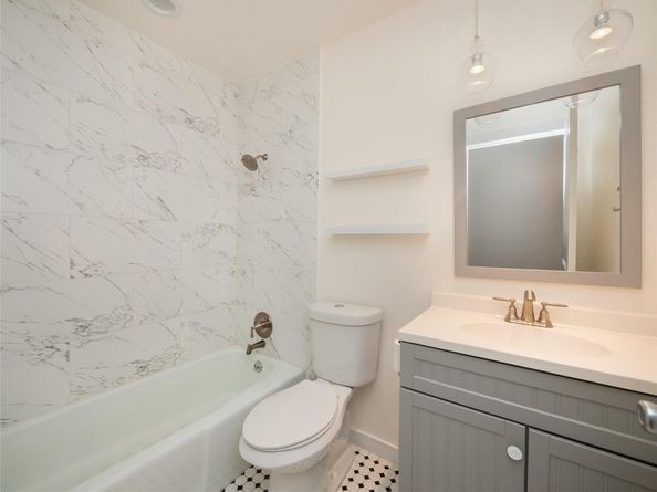 8100 Beaconcrest DR, Austin TX 78748