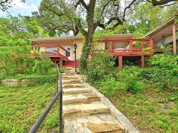 2003 Alameda DR, Austin TX 78704