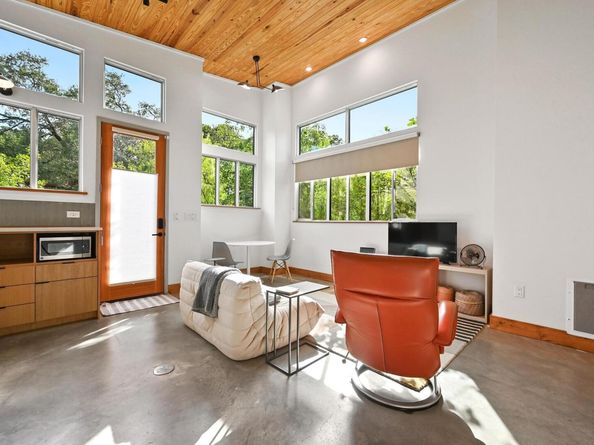 2305 Rundell PL, Austin TX 78704