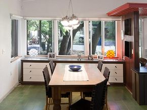 2305 Rundell PL, Austin TX 78704