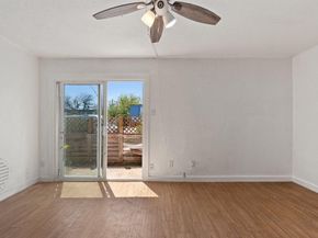 300 E Croslin ST 106, Austin TX 78752
