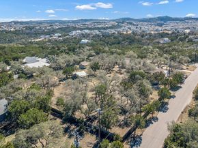 3016 Tradewind DR, Spicewood TX 78669