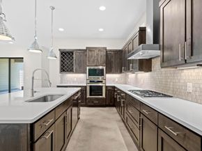 1812 Aggie LN, Austin TX 78757