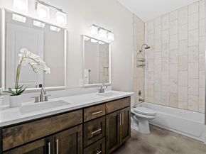 1812 Aggie LN, Austin TX 78757
